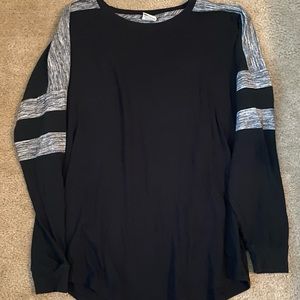 Women’s PINK long sleeve shirt size S